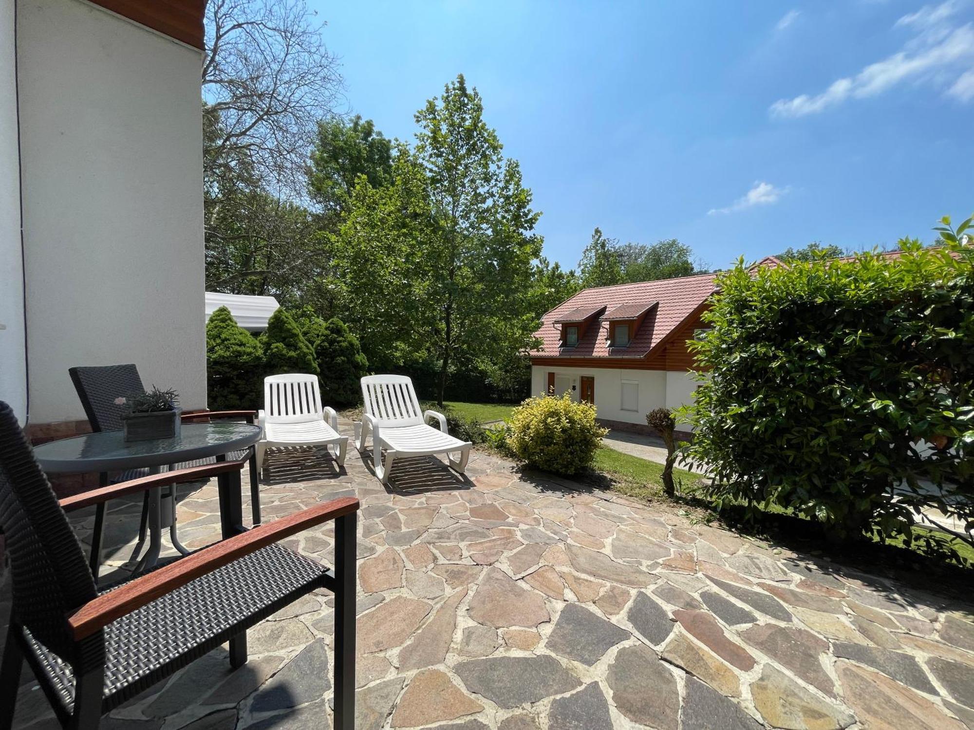 Appartement Kastelo Teraso Zalacsany Bagian luar foto