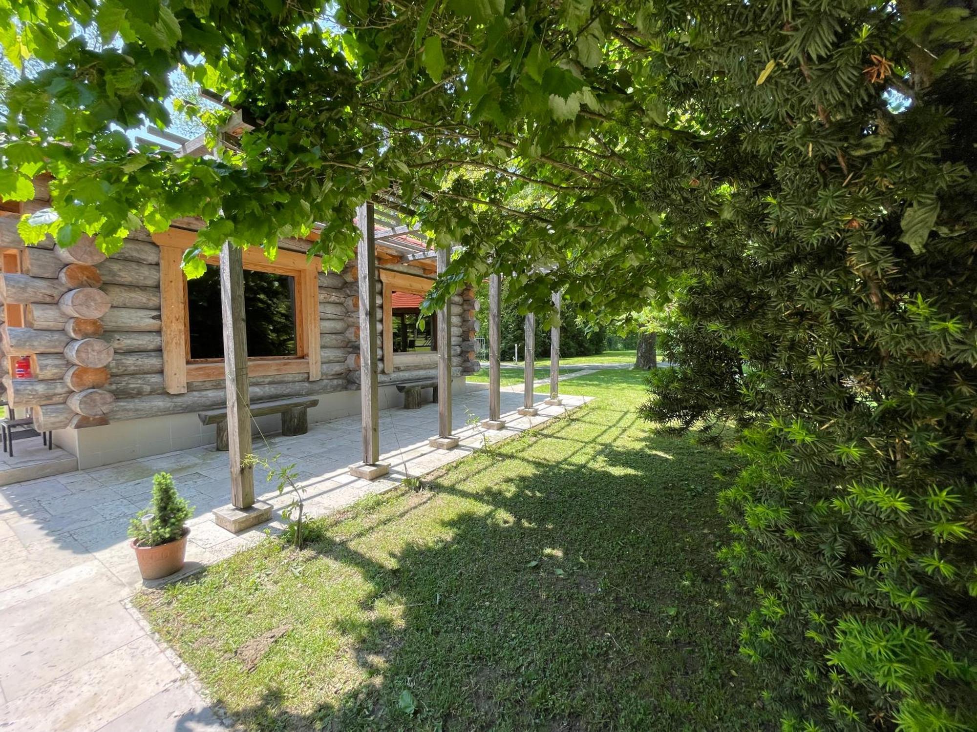 Appartement Kastelo Teraso Zalacsany Bagian luar foto